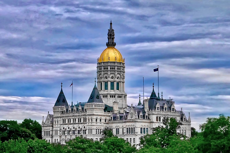 Beautiful architecture with gold dome adorns the Connecticut State Capital in Hartford